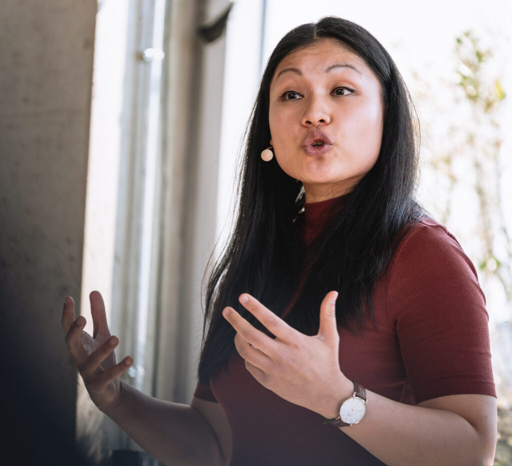 Linh beim Speaking